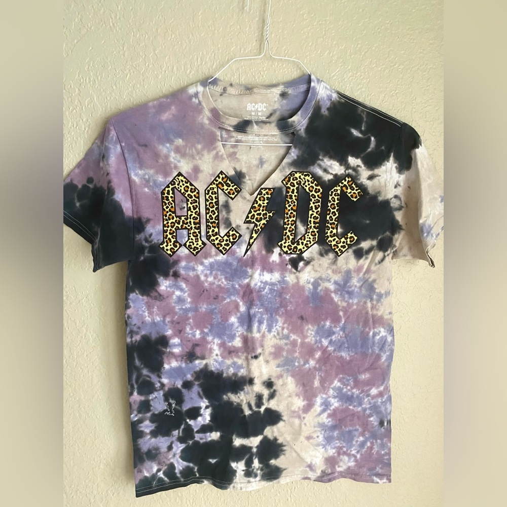 AC/DC Graphic Keyhole Cut Out Tee Shirt **NEW**
